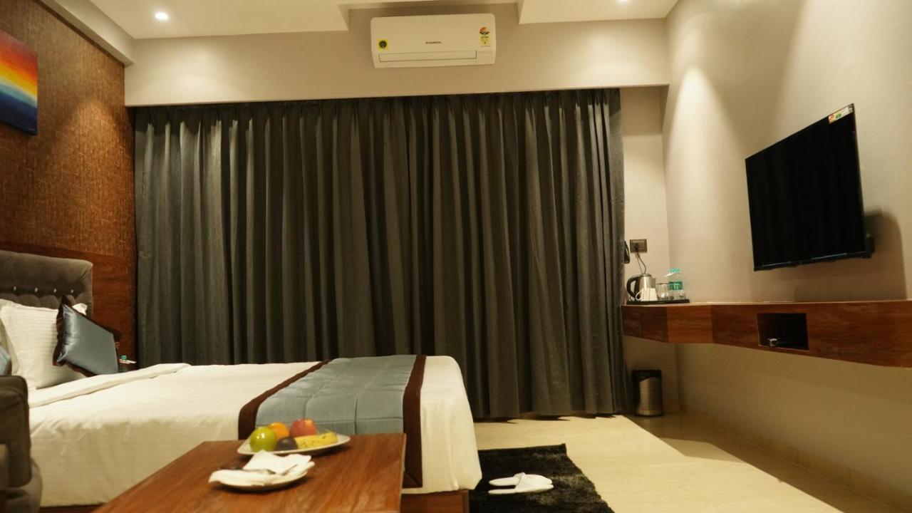 Alaukik Hotel Best Hotel In Shirdi Exterior foto