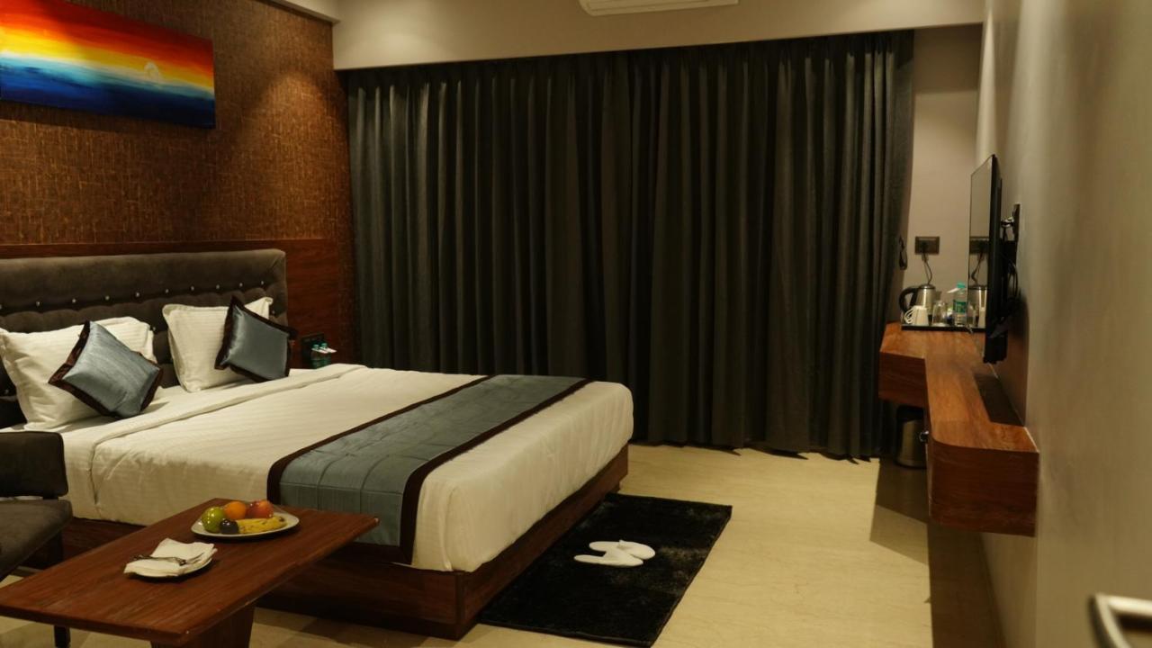 Alaukik Hotel Best Hotel In Shirdi Exterior foto