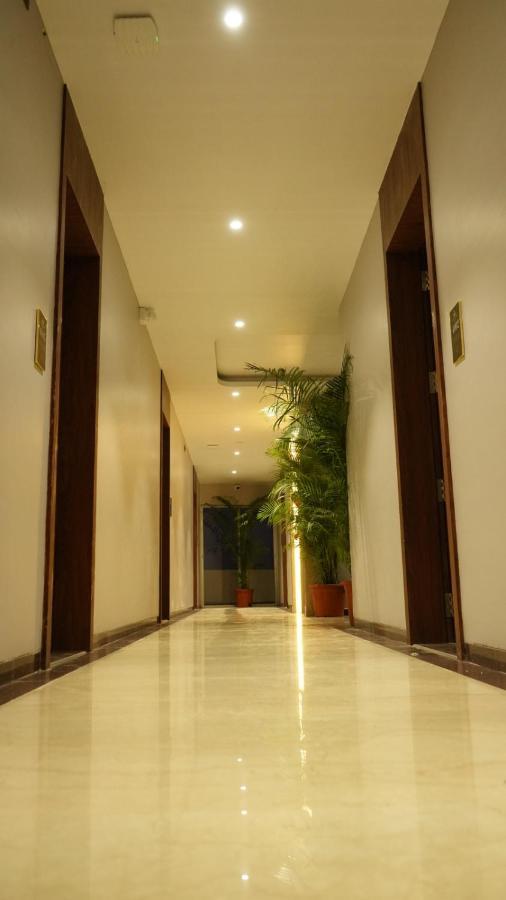 Alaukik Hotel Best Hotel In Shirdi Exterior foto