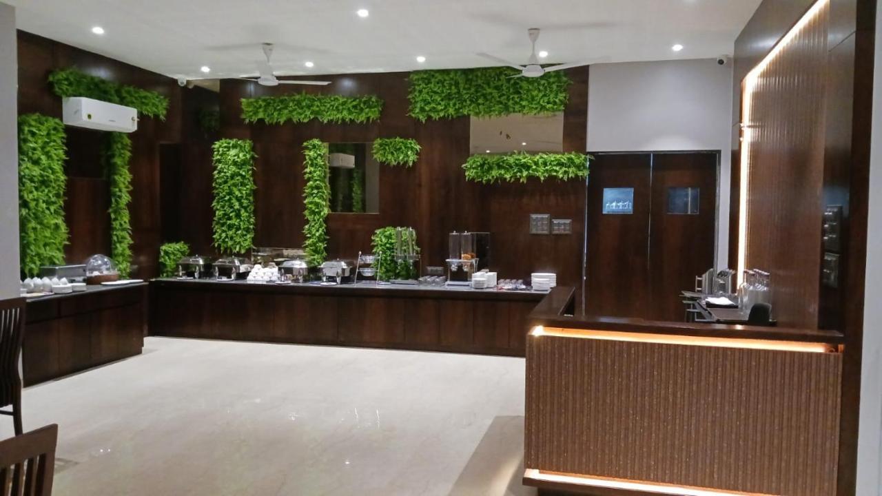 Alaukik Hotel Best Hotel In Shirdi Exterior foto